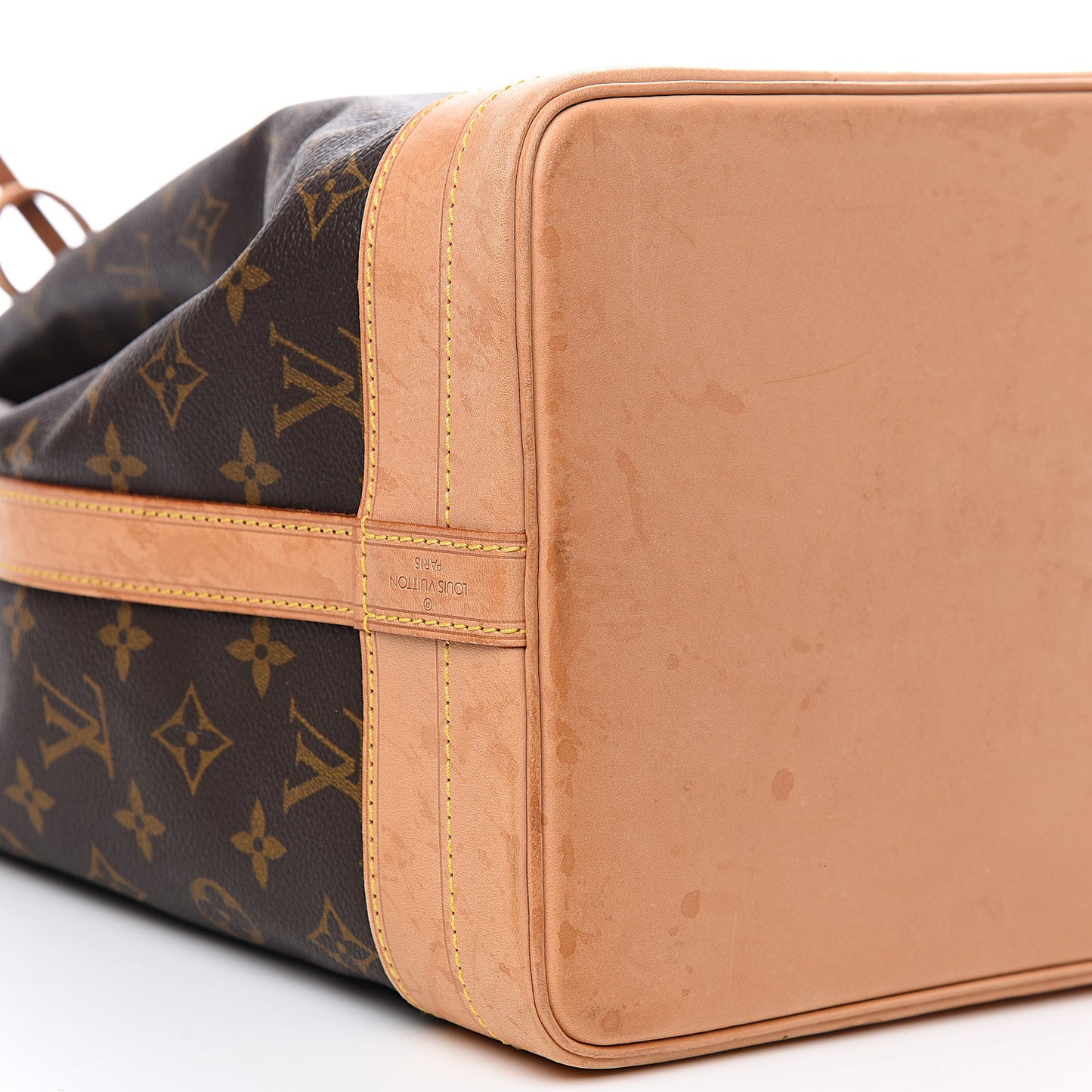 Monogram Noe