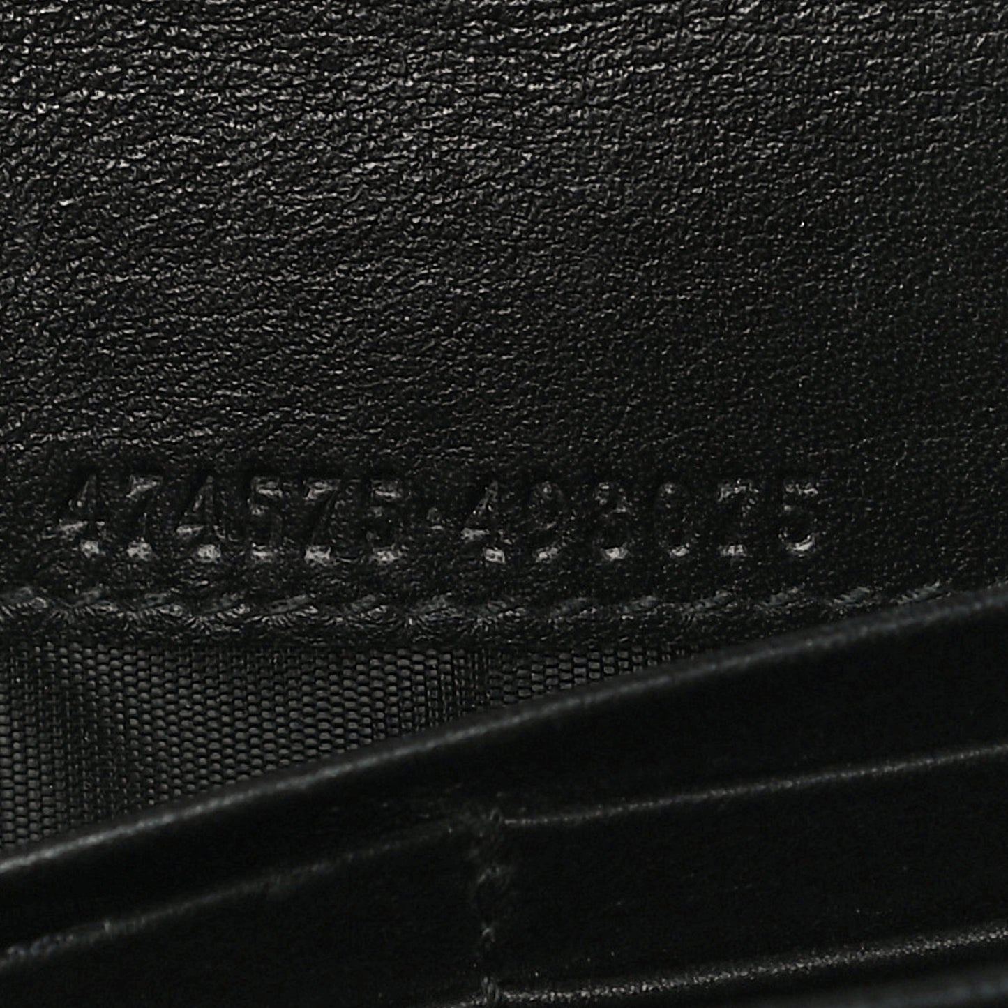 Calfskin Matelasse GG Marmont Chain Wallet Black