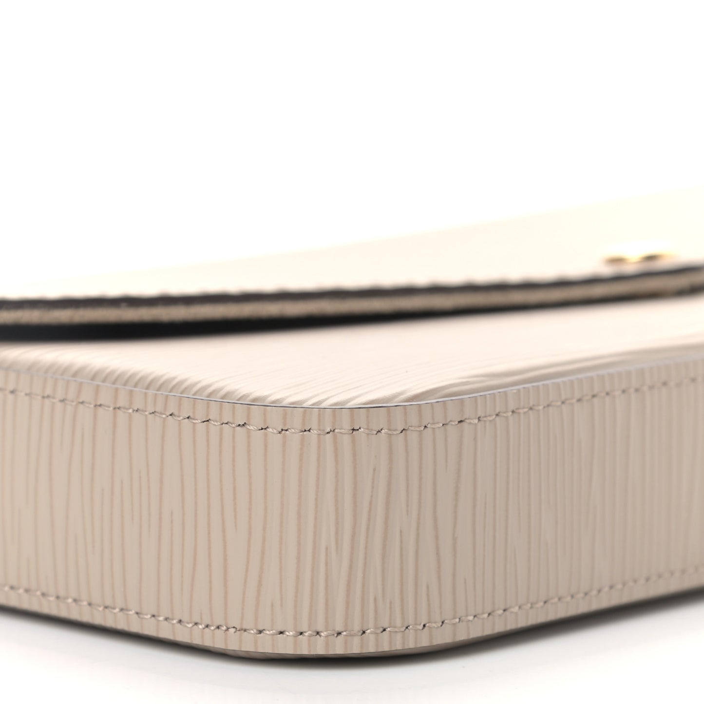 Epi Felicie Pochette Chain Wallet Galet