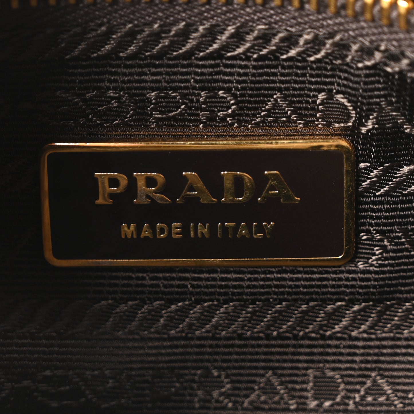 Metallic Saffiano Pochette Bronzo
