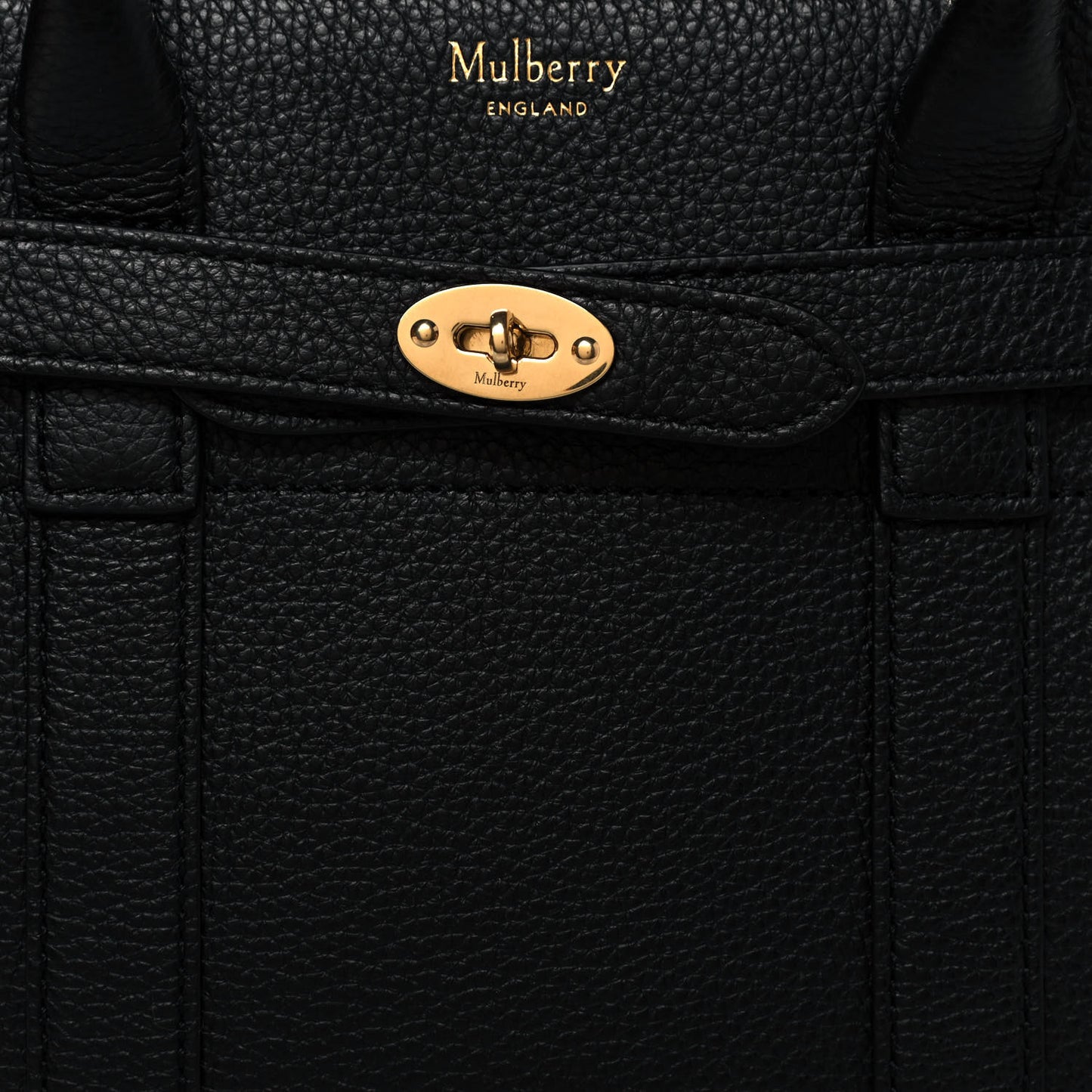 Small Classic Grain Mini Zipped Bayswater Black