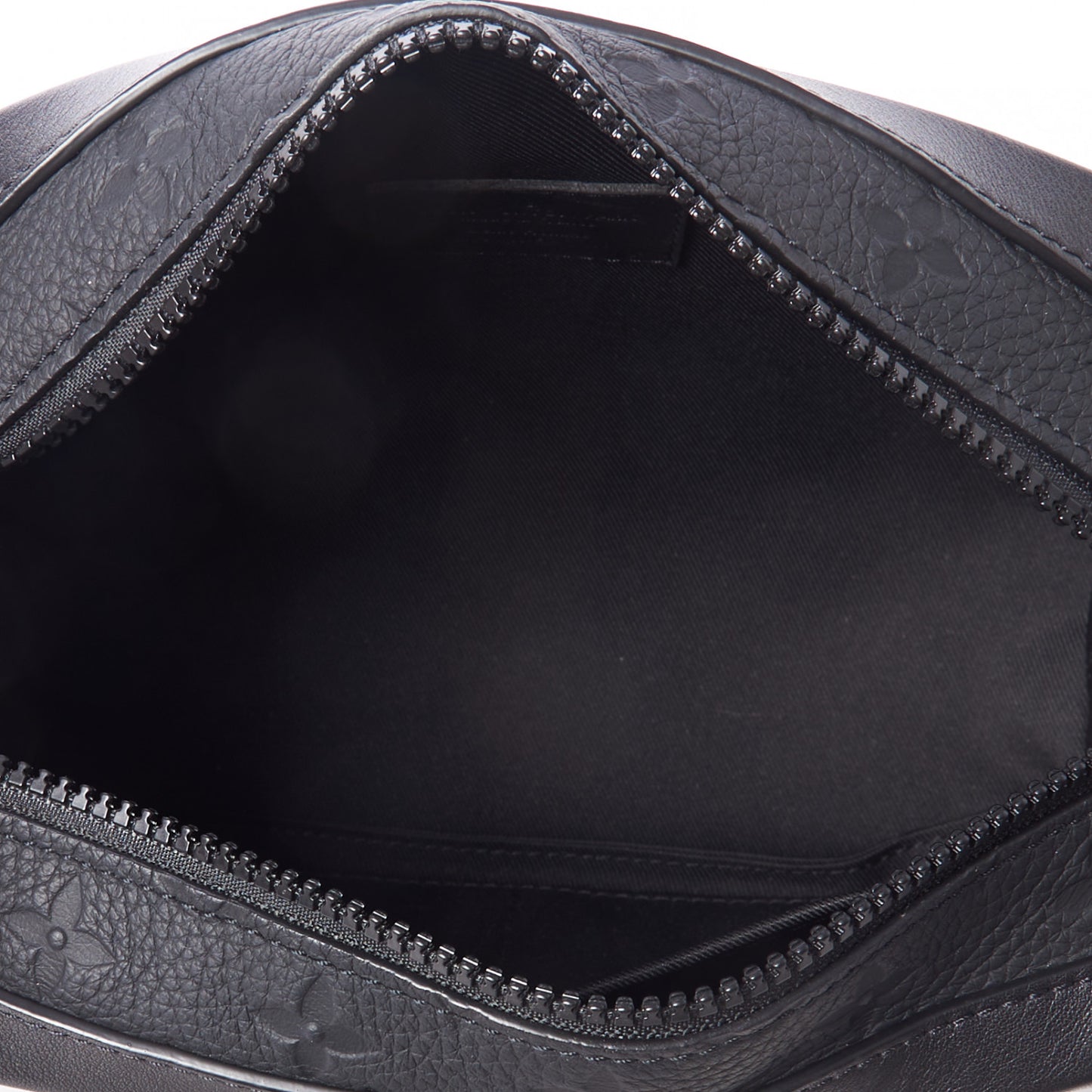 Taurillon Monogram Solar Ray Soft Trunk Black