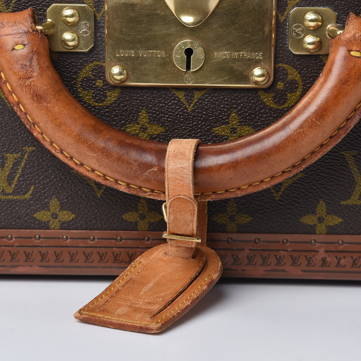 Monogram Alzer 60