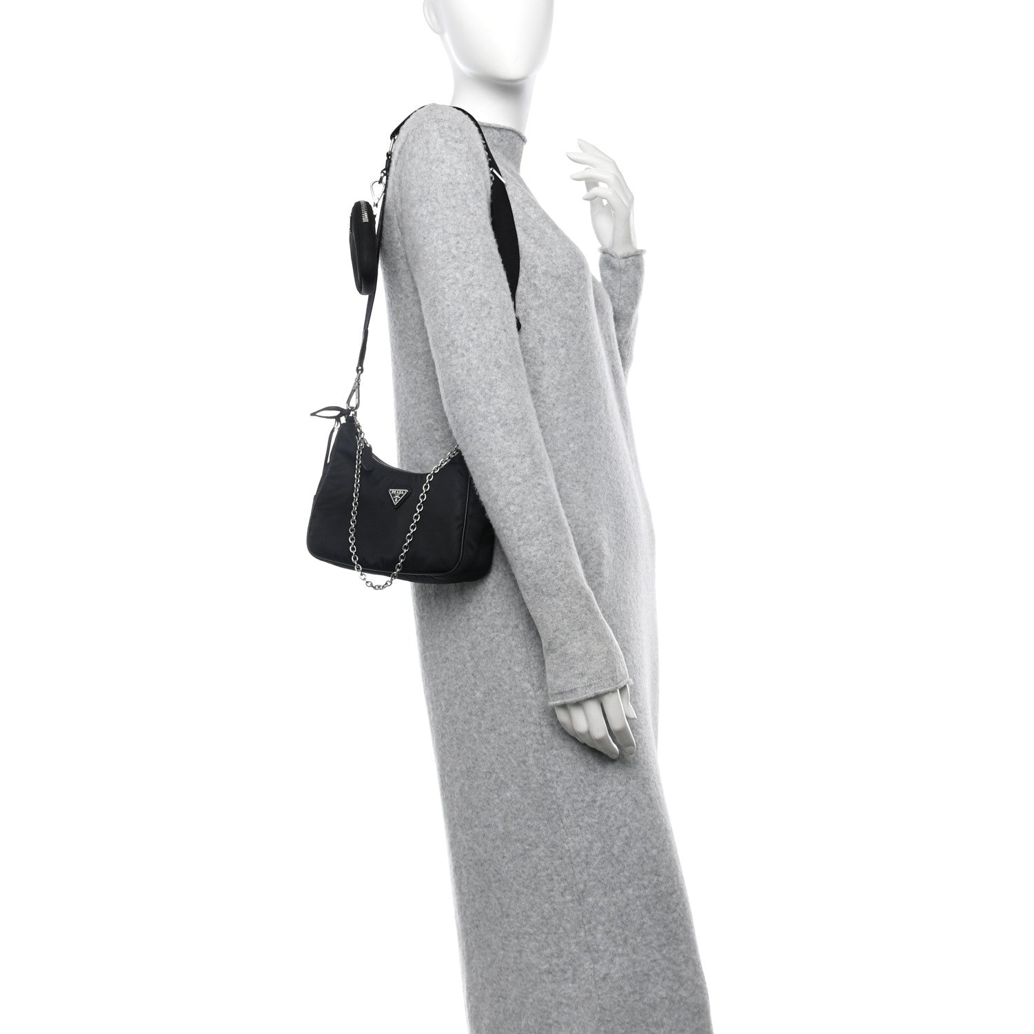 Prada Nylon Re-Edition 2005 Shoulder Bag Black 2 of 11