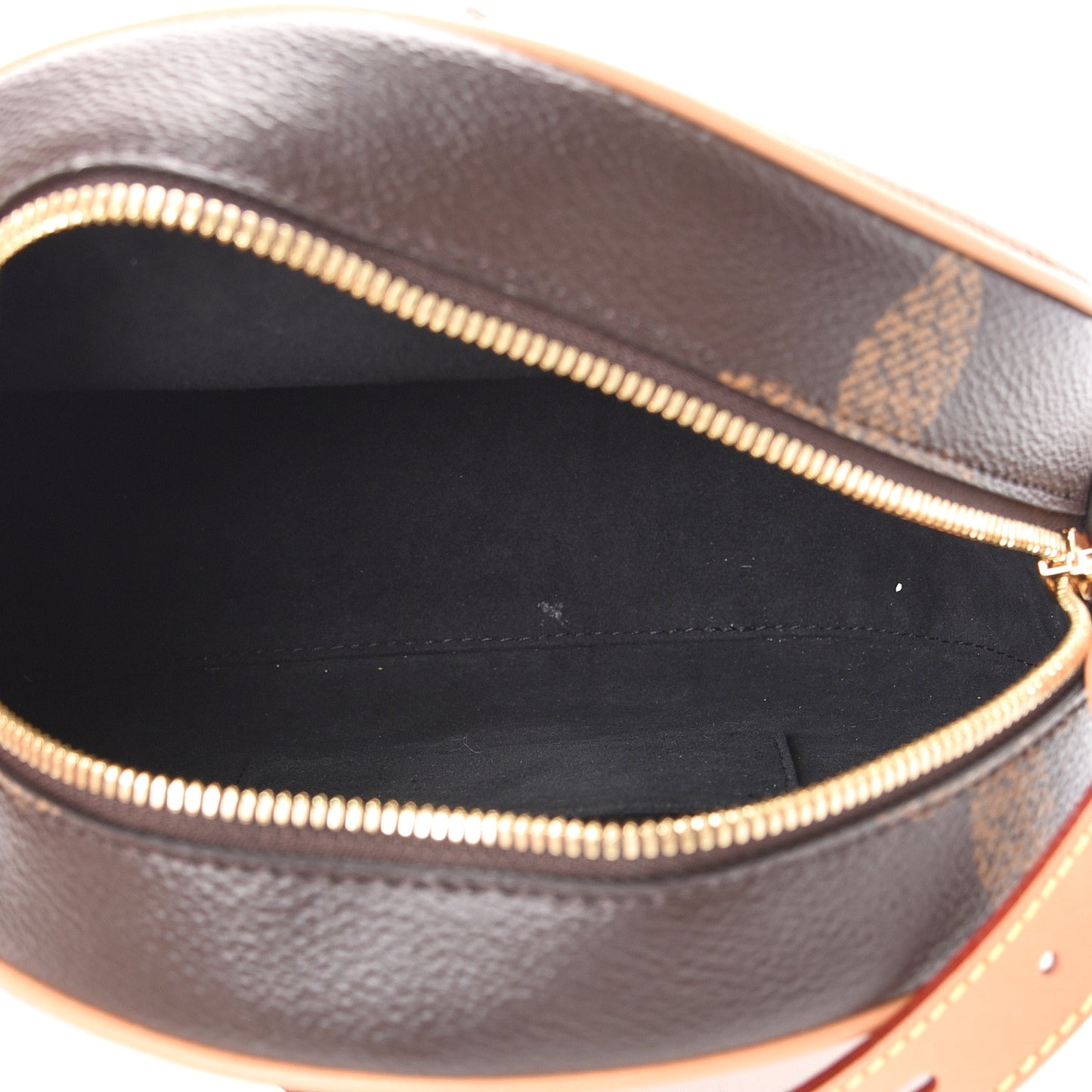 Reverse Monogram Giant Boite Chapeau Souple