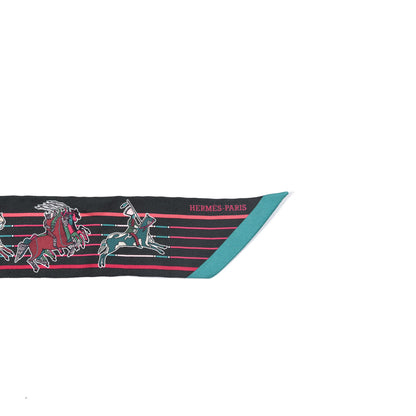 Hermes Silk Pani La Shar Pawnee Twilly Vert Fonce Rose Vif 3 of 4