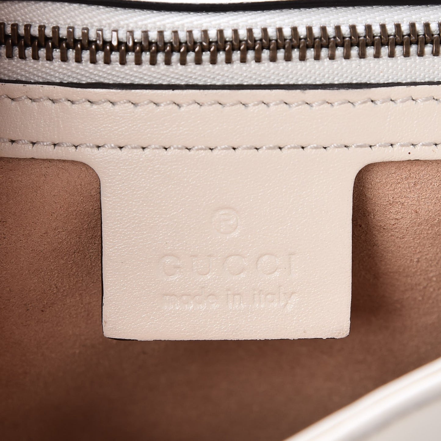 Calfskin Matelasse Small GG Marmont Shoulder Bag White