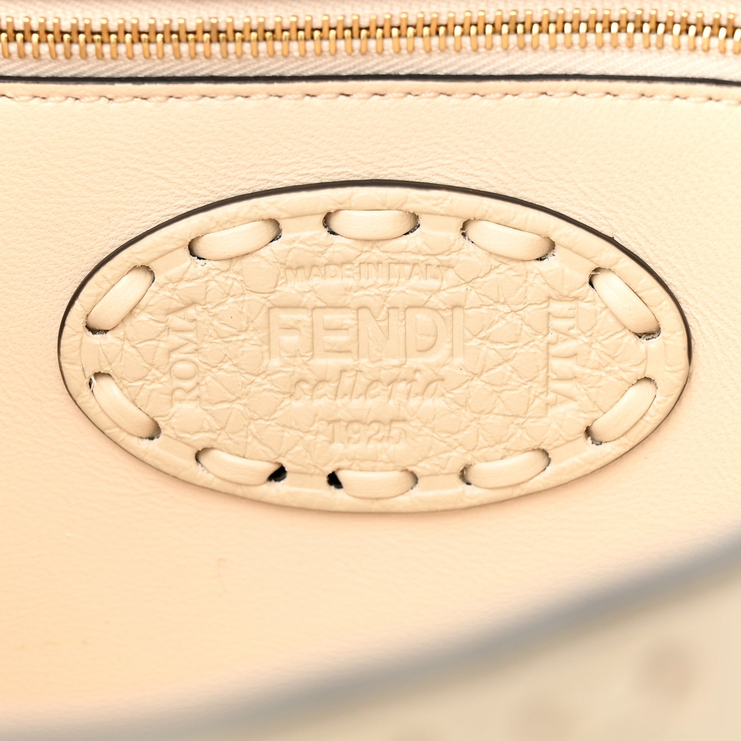 Cuoio Roma Sellerissima Nappa Sintetica Tape Stitch Baguette Latte