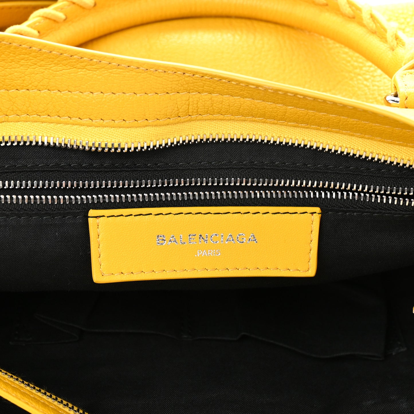 Chevre Silver Metallic Edge Hardware City Jaune Epi