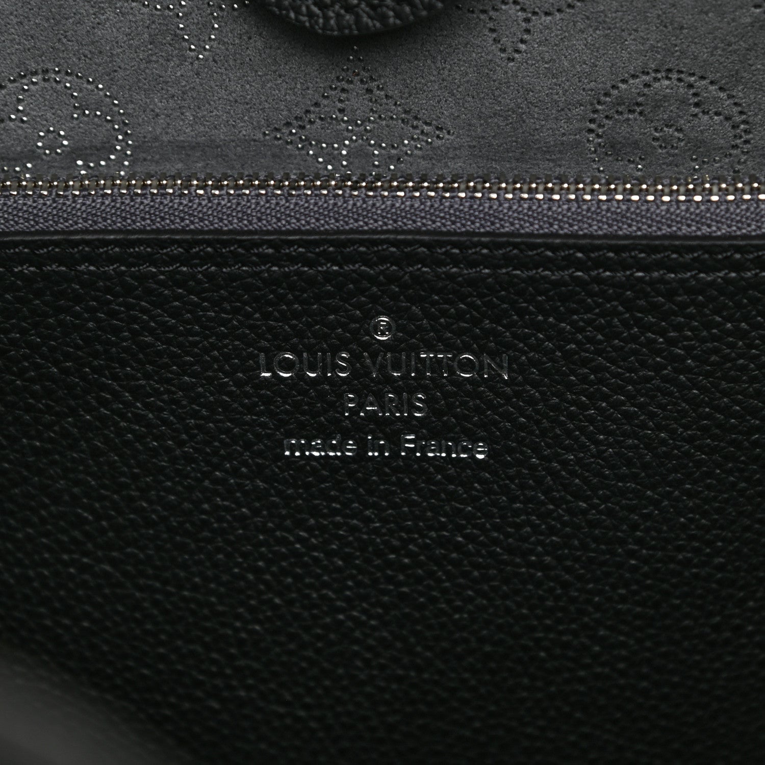 Louis Vuitton Mahina Carmel Hobo Black 6 of 9
