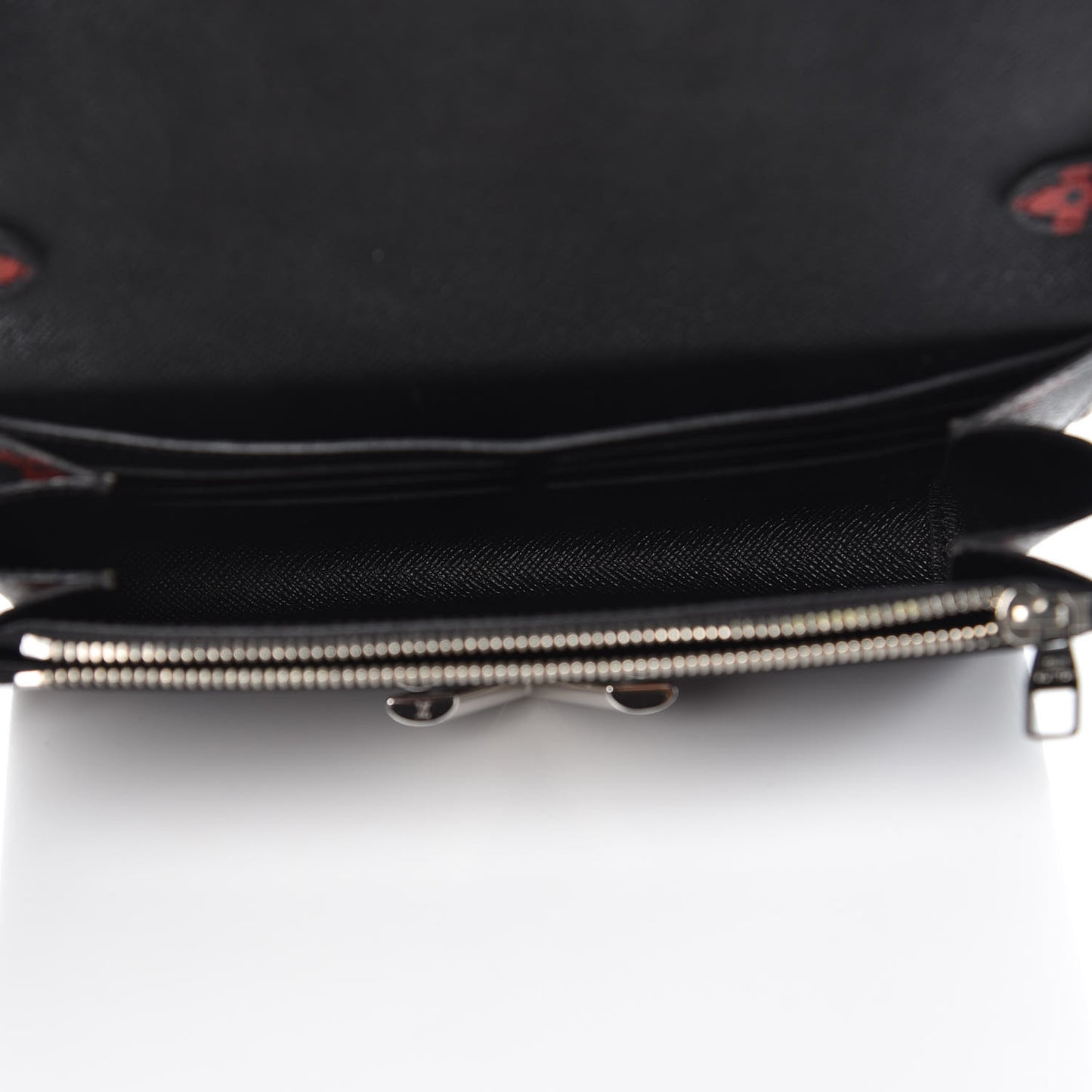 Monogram Palm Twist Chain Wallet Black White