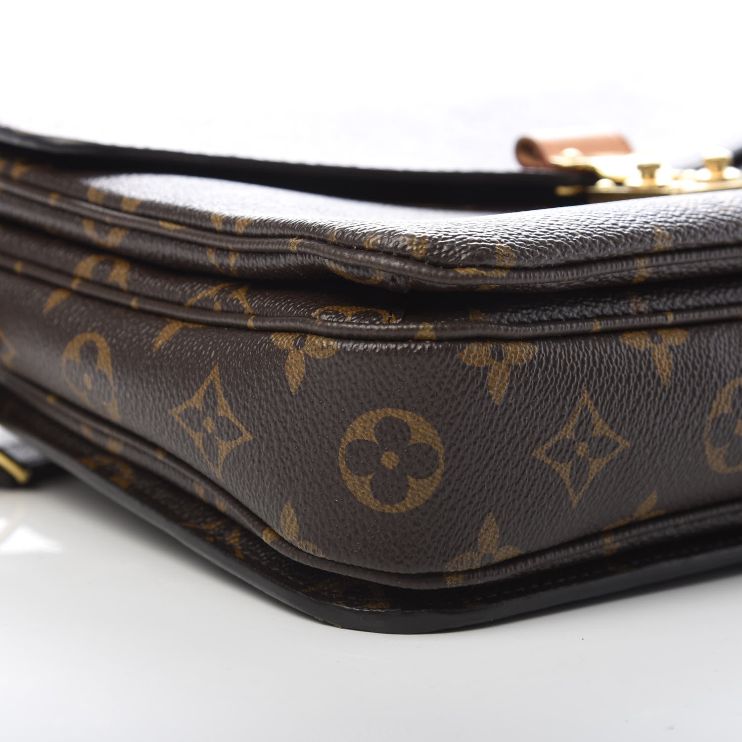 Louis Vuitton Monogram Pochette Metis 10 of 14