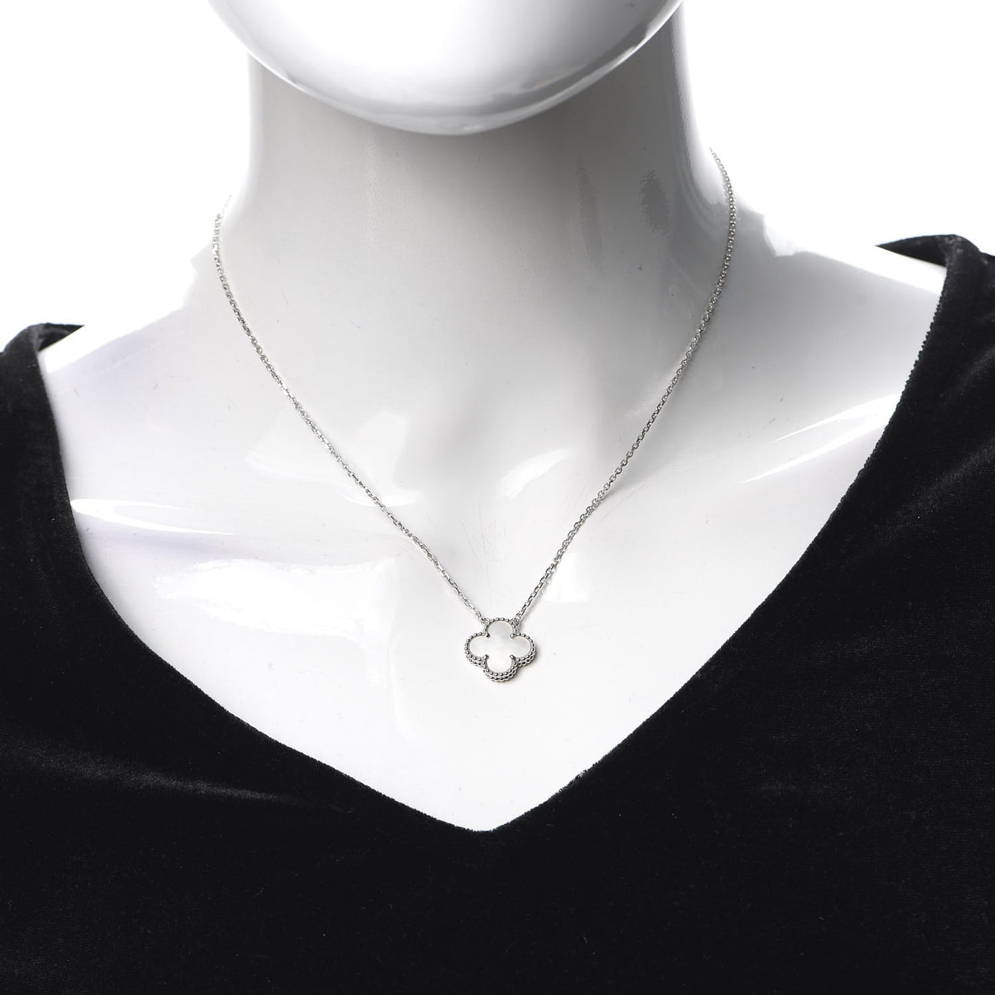 18K White Gold Mother of Pearl Vintage Alhambra Pendant Necklace