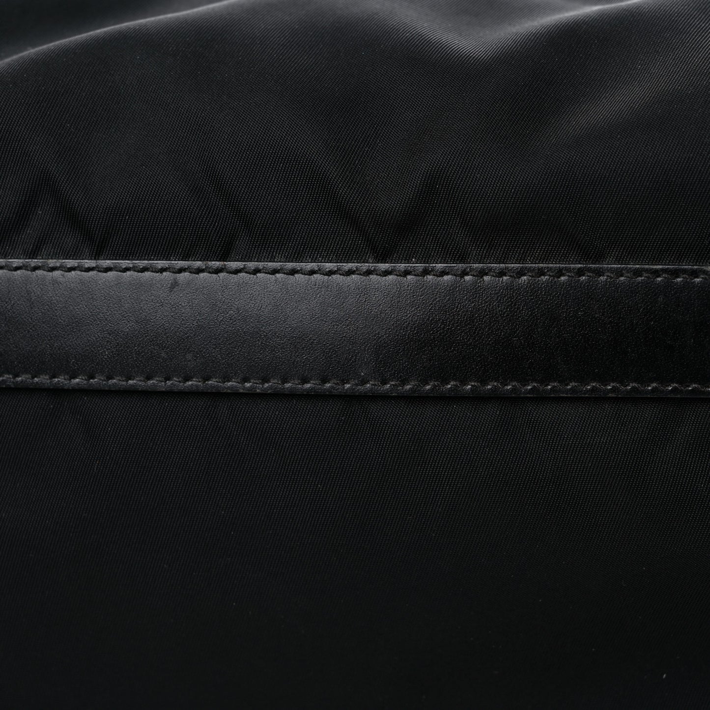 Tessuto Nylon Saffiano Small Vela Messenger Black