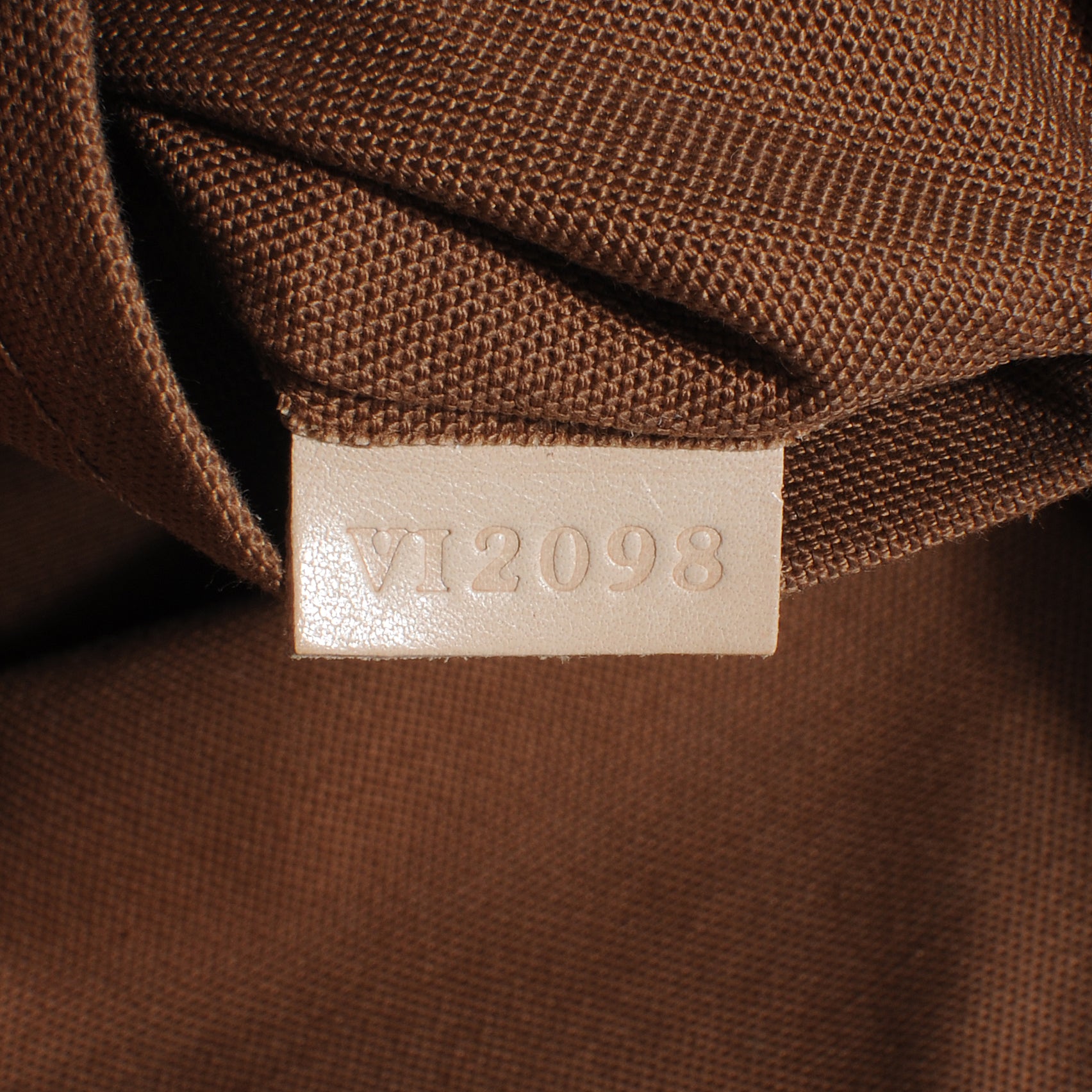 Louis Vuitton Monogram Odeon MM 6 of 7