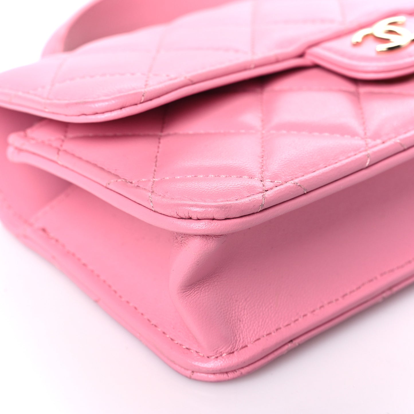 Lambskin Quilted Flap Phone Holder With Chain Pink