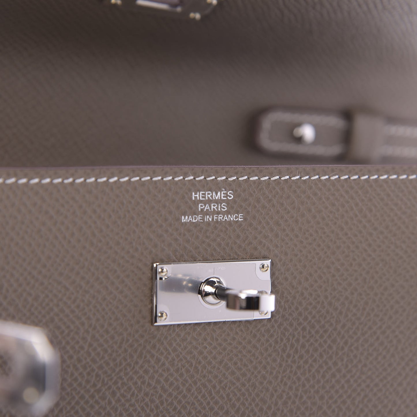 Epsom Kelly Wallet To Go Etoupe