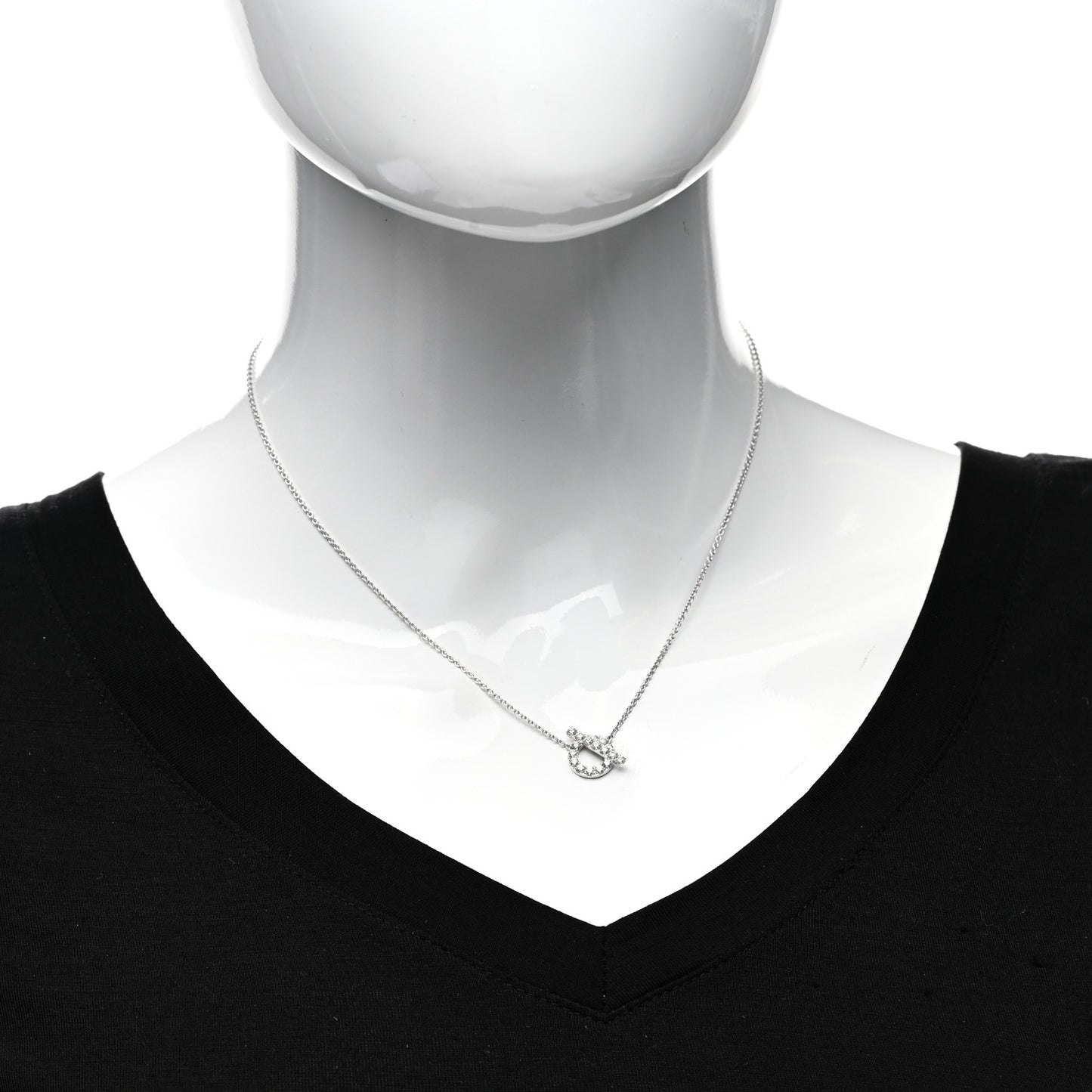 18K White Gold Diamond Finesse Pendant Necklace