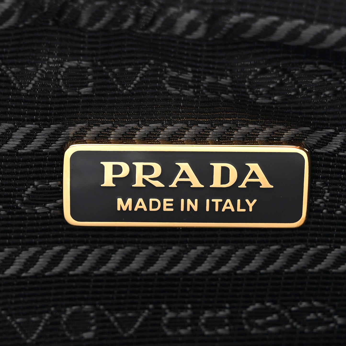 Jacquard Triangolo Symbole Embroidered Mini Triangle Bag Black Corda