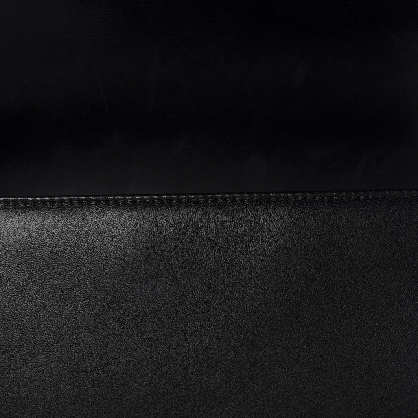 Lambskin Quilted New Medium Boy Flap Black