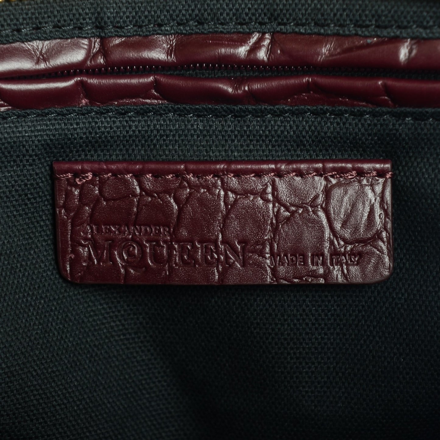 Cocco Soft Calfskin Small Skull Padlock Zip Around Tote Bordeaux