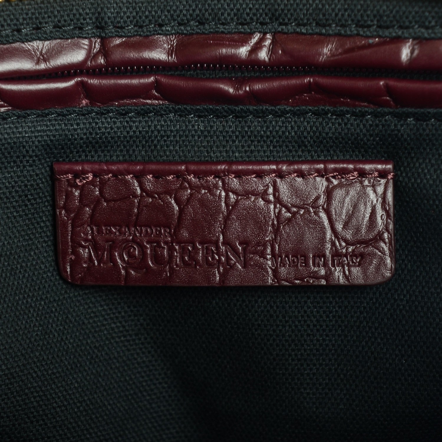 Alexander McQueen Cocco Soft Calfskin Small Skull Padlock Zip Around Tote Bordeaux 7 of 8