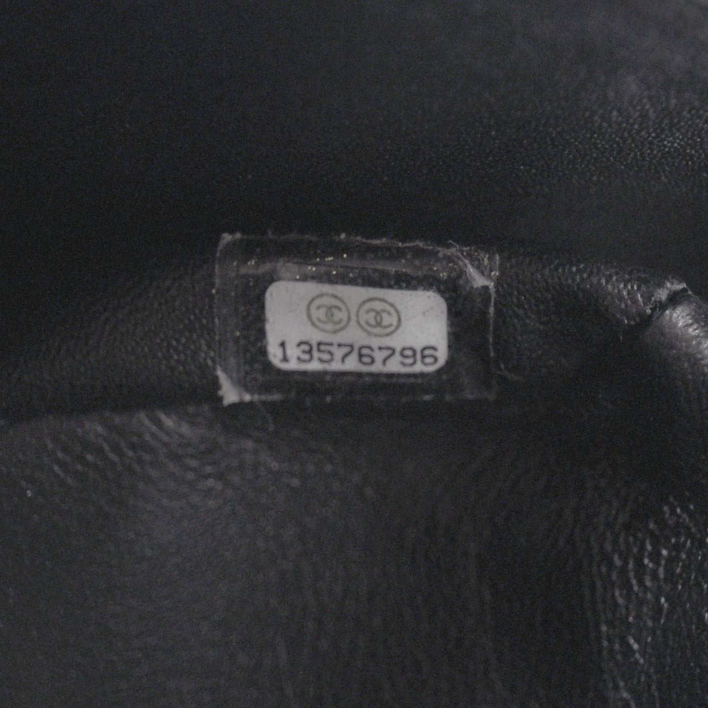 Caviar Quilted Jumbo Flap Black GHW