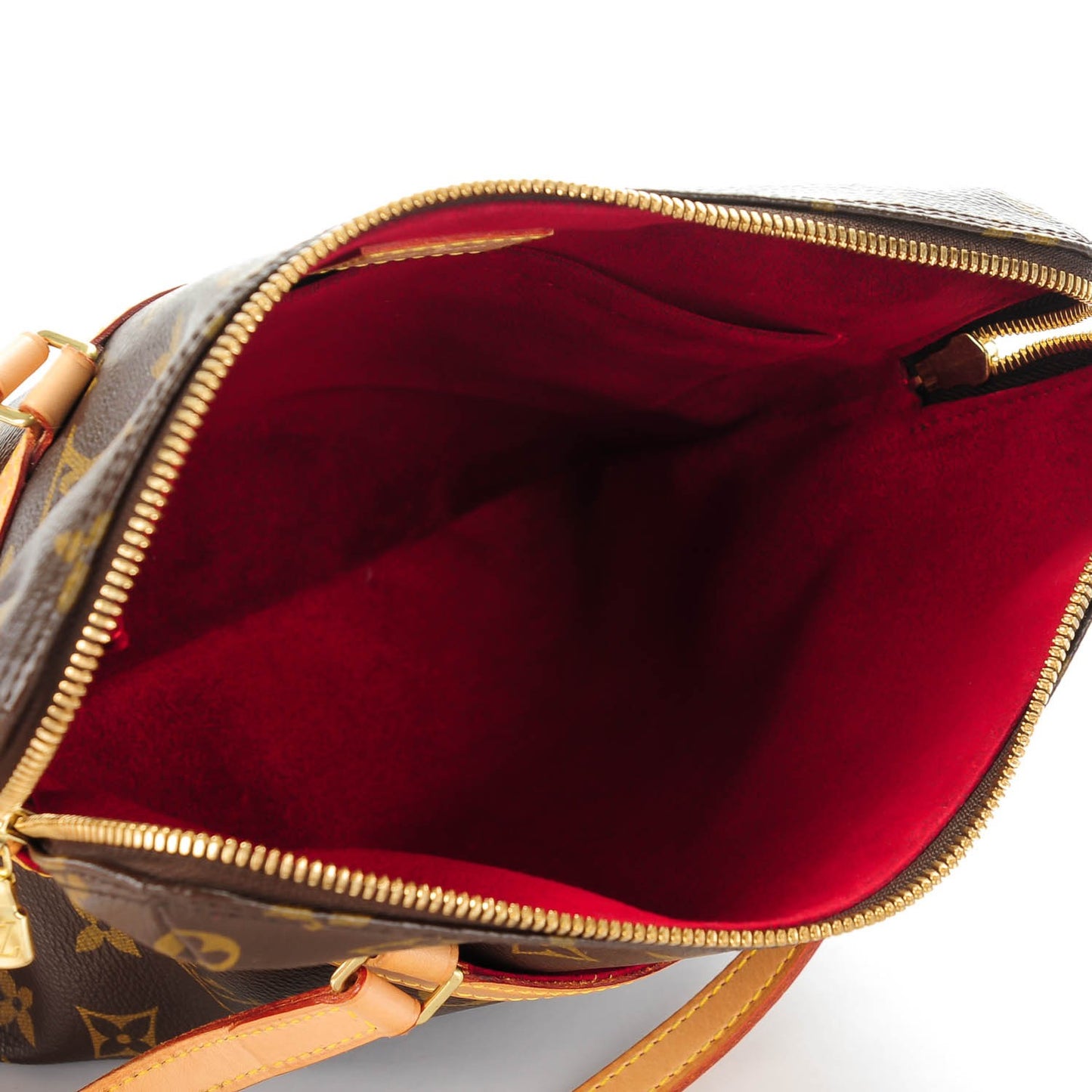 Monogram Sac Coussin GM