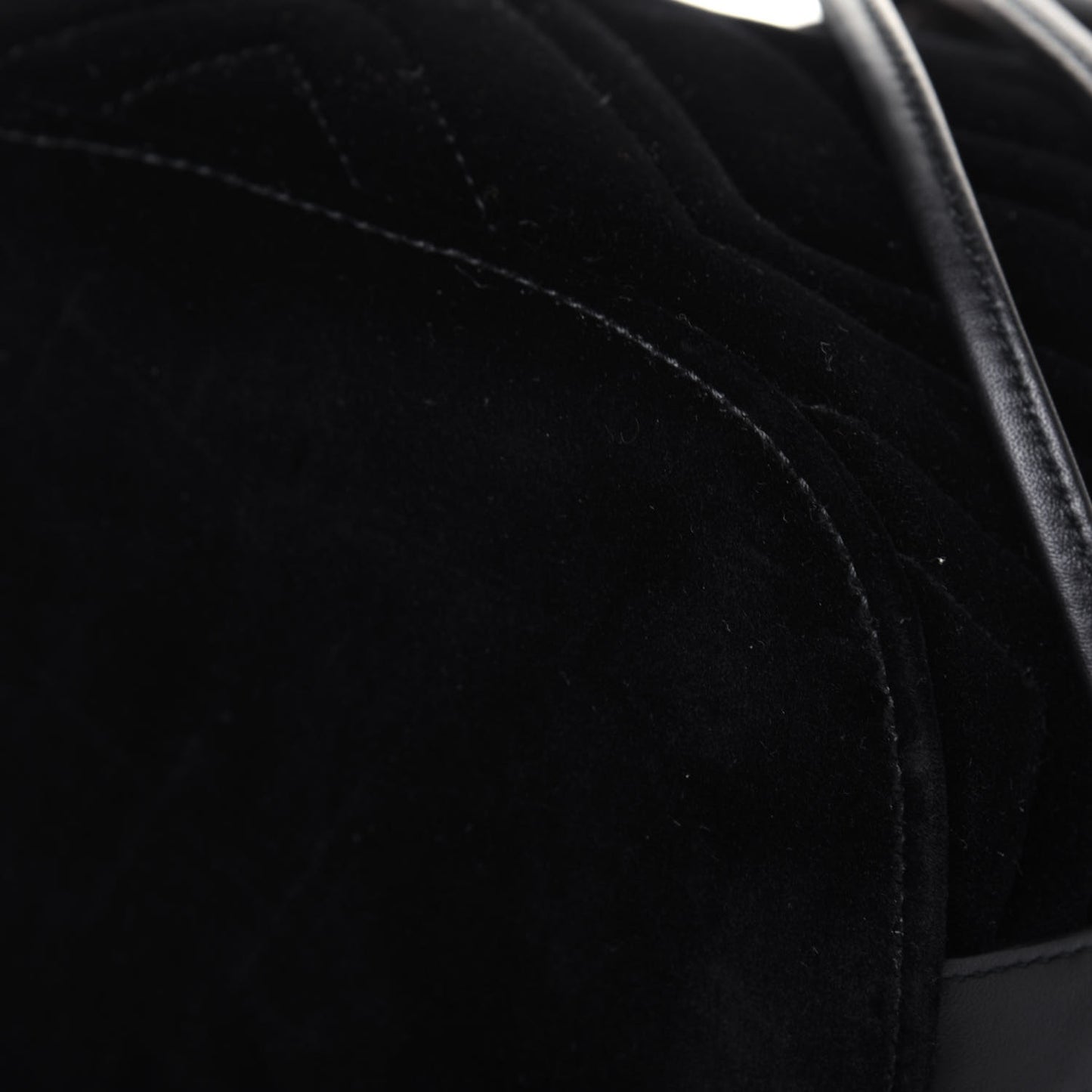 Velvet Matelasse GG Marmont Bucket Bag Black