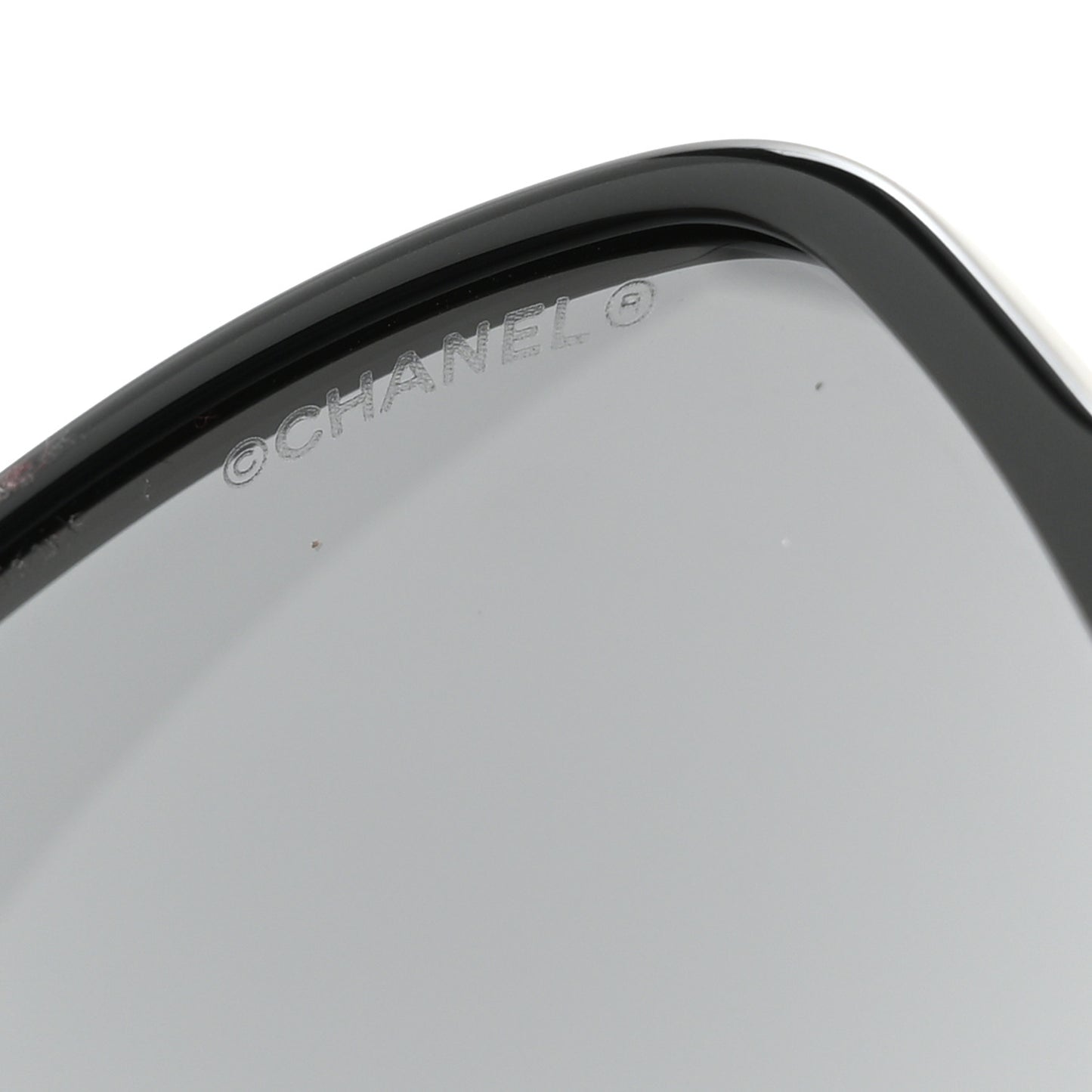 Acetate Metal Calfskin Square Chain Sunglasses 5210-Q Black Gray