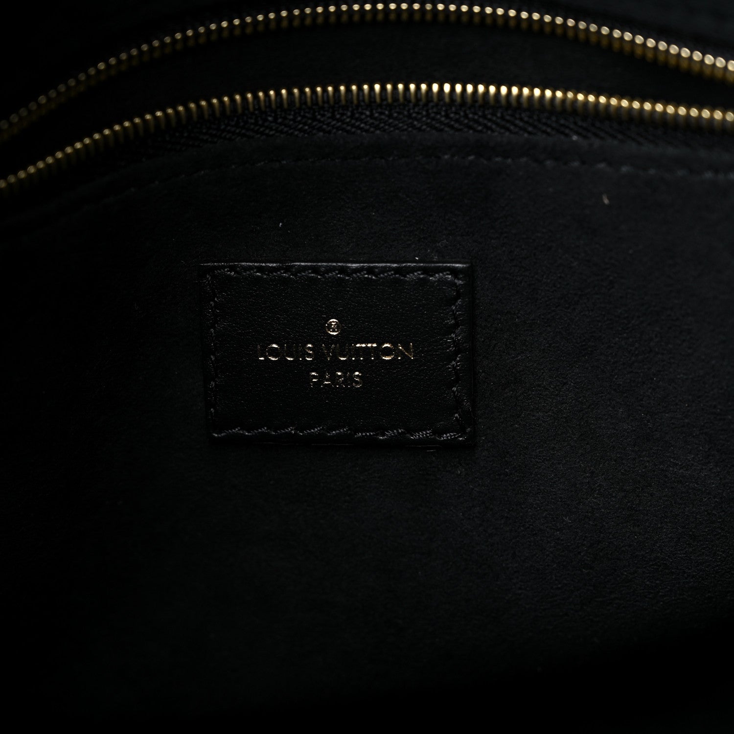 Louis Vuitton Empreinte Monogram Giant Onthego PM Black 6 of 8