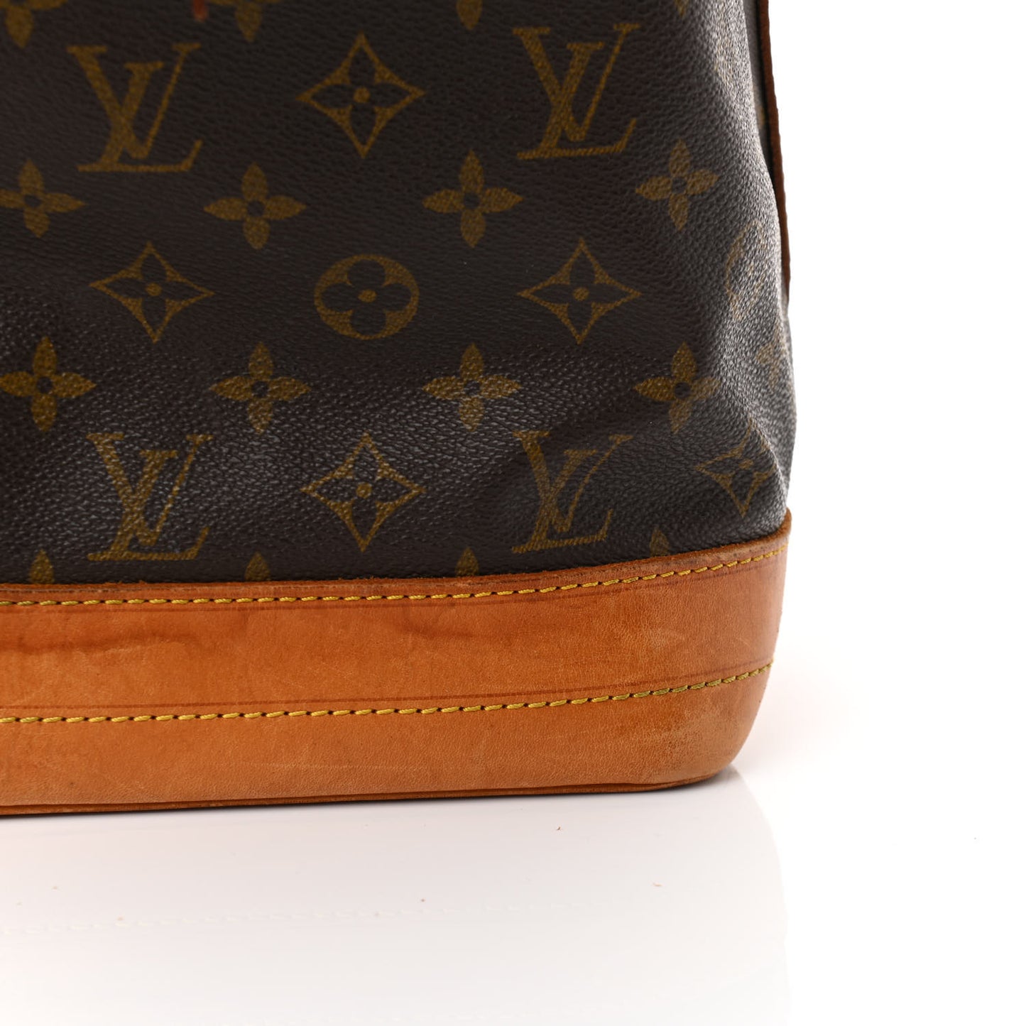 Monogram Noe