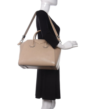 Givenchy Sugar Goatskin Medium Antigona Buff 2 of 15