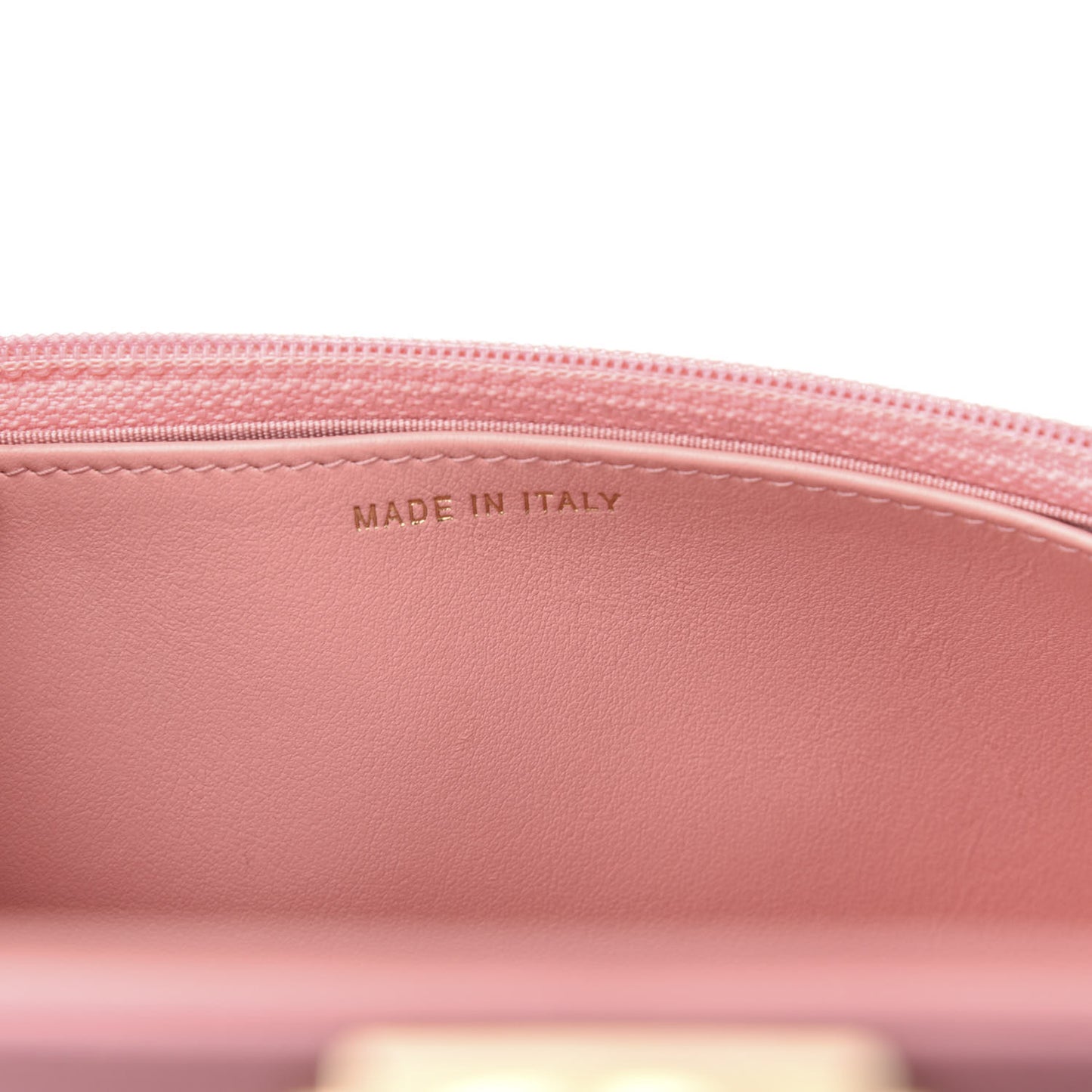 Caviar Quilted Boy Wallet On Chain WOC Pink