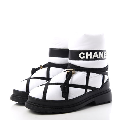Chanel Calfskin Nylon Grosgrain CC Ankle Snow Boots 37.5 White Black 3 of 11