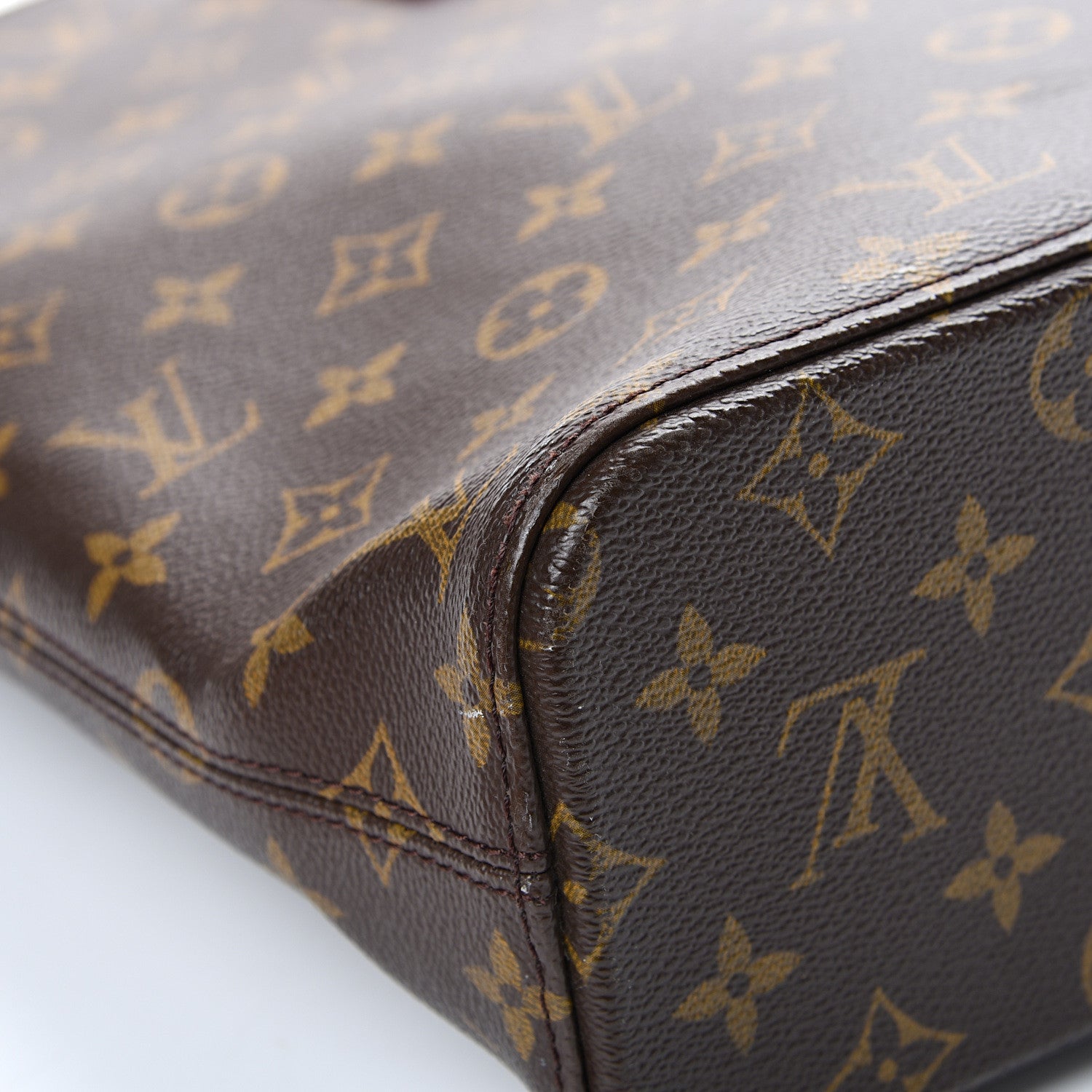 Louis Vuitton Monogram Luco 13 of 18