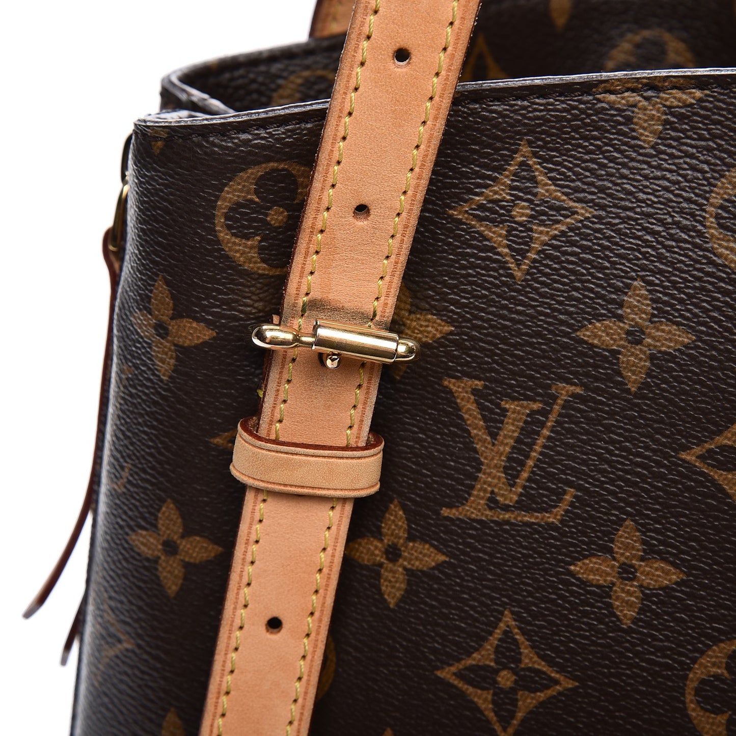 Monogram Voltaire