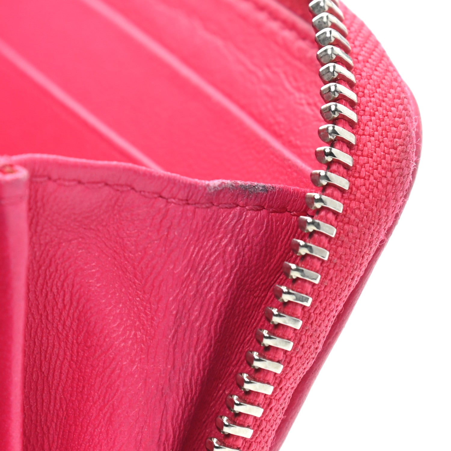 Christian Dior Lambskin Cannage Mini Lady Dior Zip Portemonnaie Fuchsia 10 of 13
