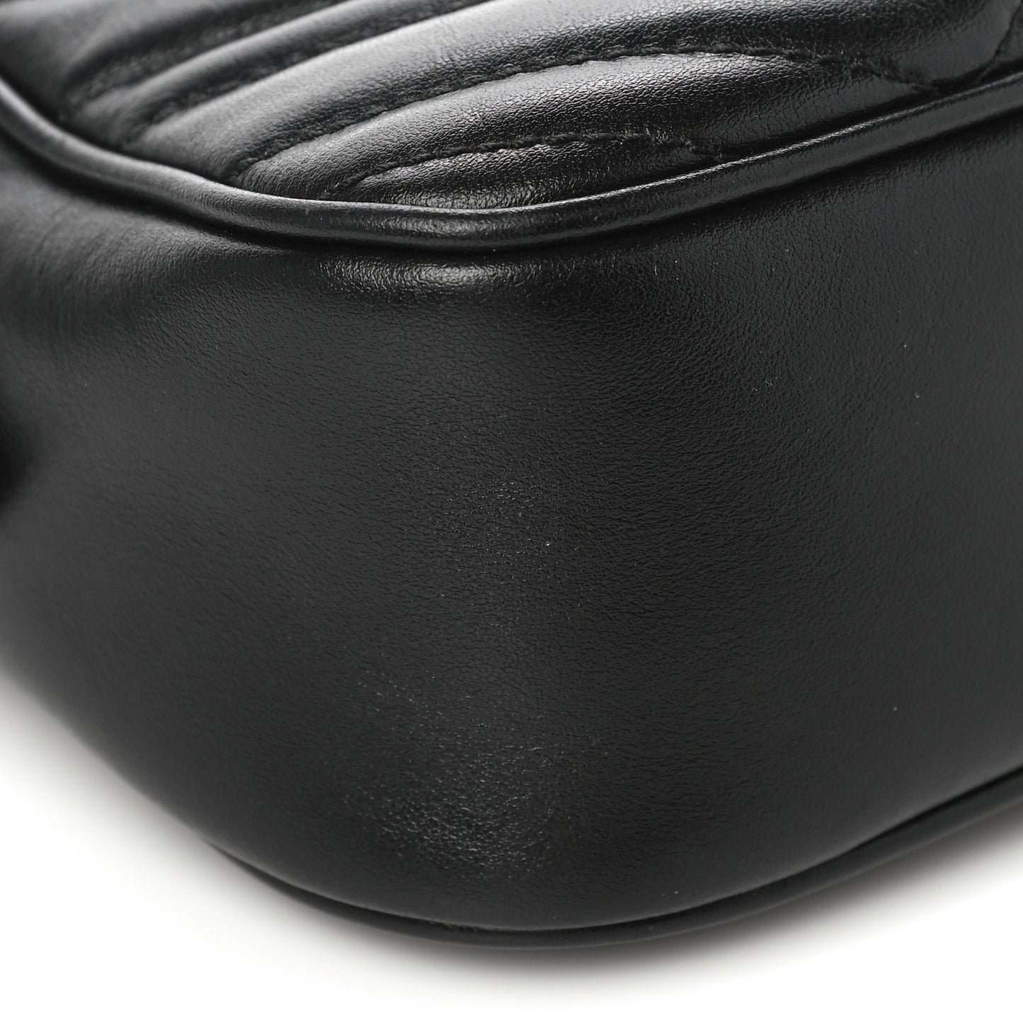 Calfskin Matelasse Small GG Marmont Chain Shoulder Bag Black