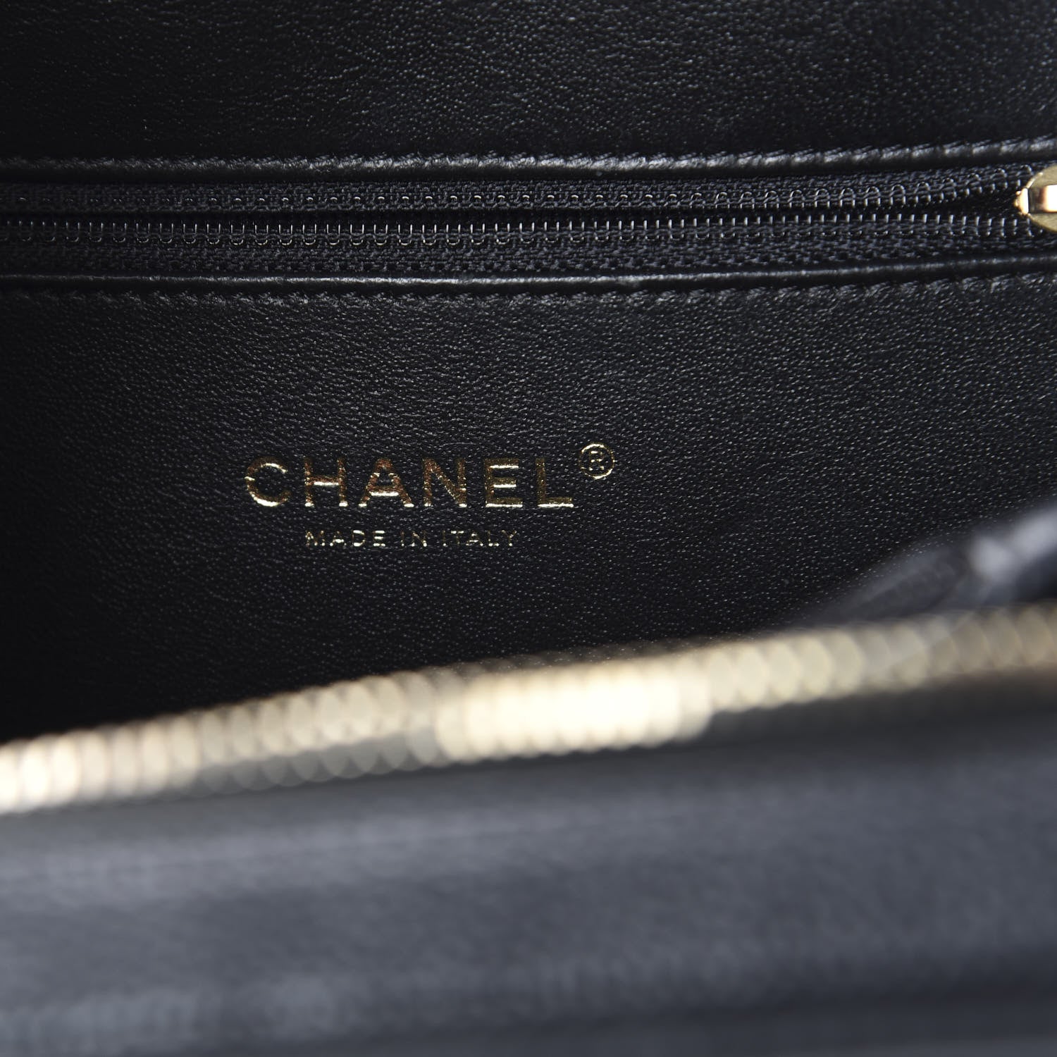 Chanel Caviar Quilted Medium CC Filigree Vanity Case Black 6 of 10