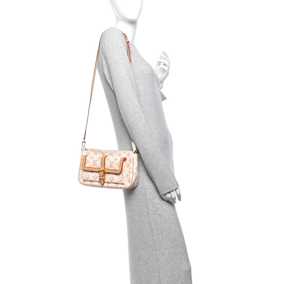 Louis Vuitton Monogram Fall For You Maxi Multi Pochette Accessories Beige Clair 2 of 9