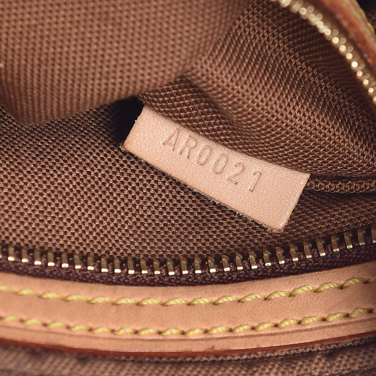 Monogram Trotteur