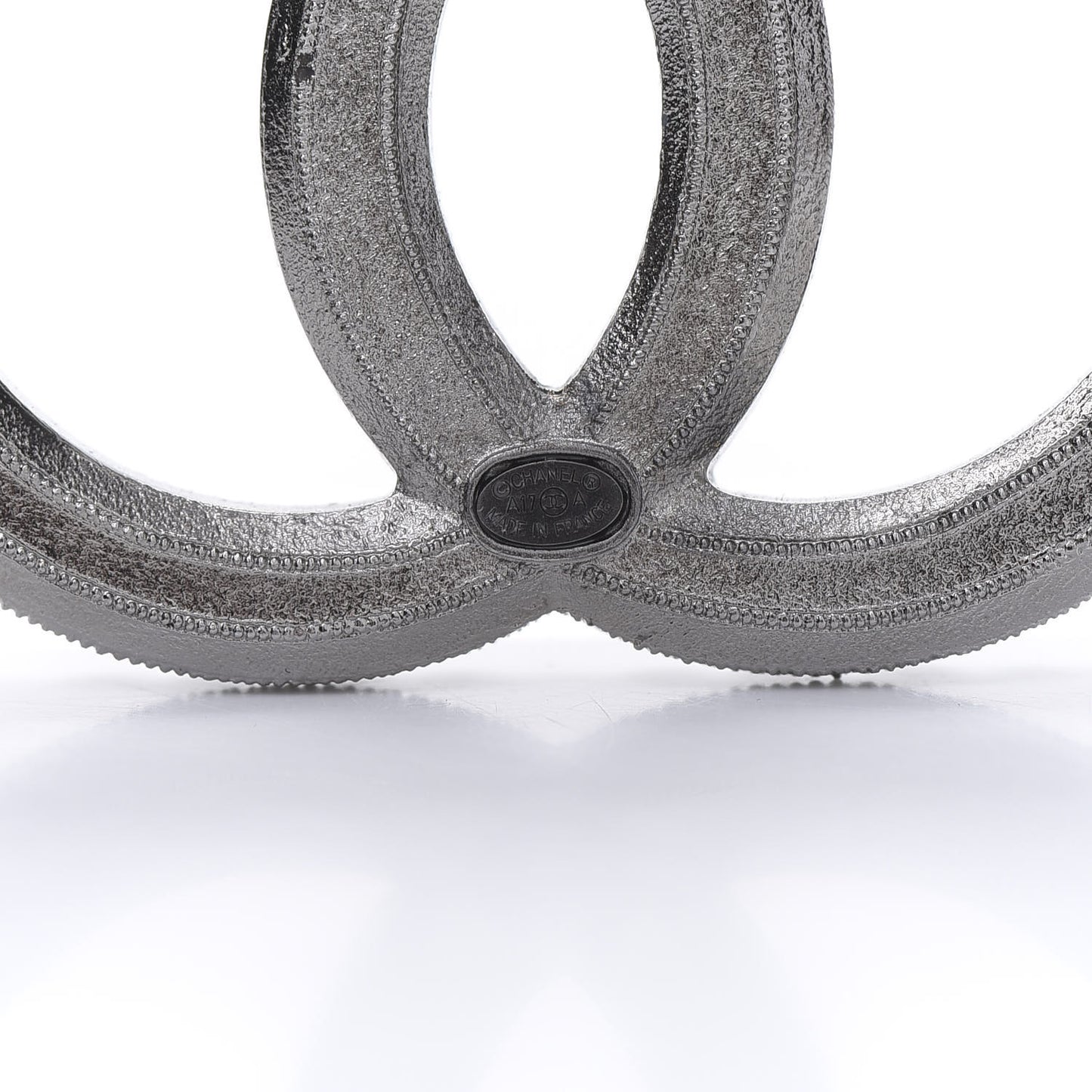 Ruthenium Pearl CC Brooch Dark Grey