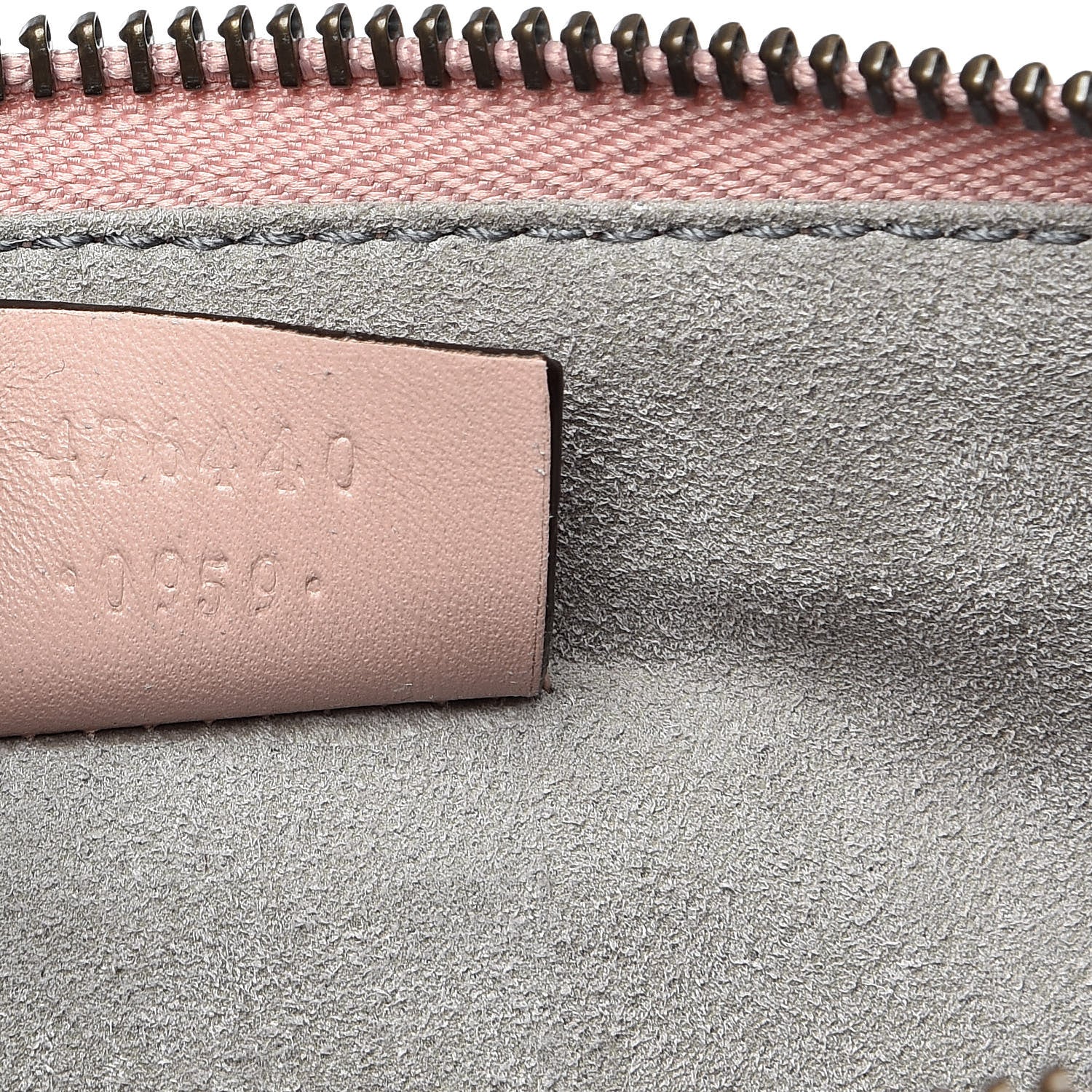 Gucci Calfskin Matelasse Large GG Marmont Zip Pouch Perfect Pink 7 of 7