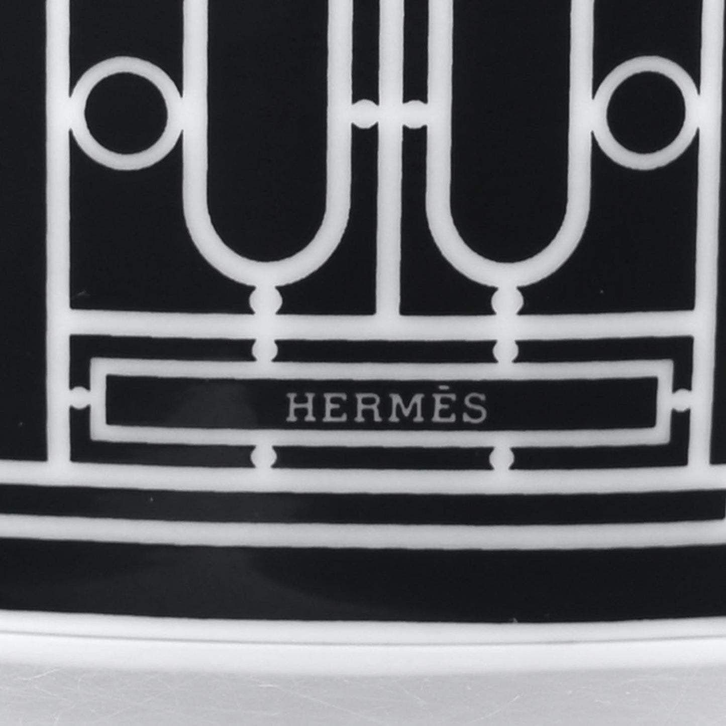 Porcelain H Deco Mug N°2 Black