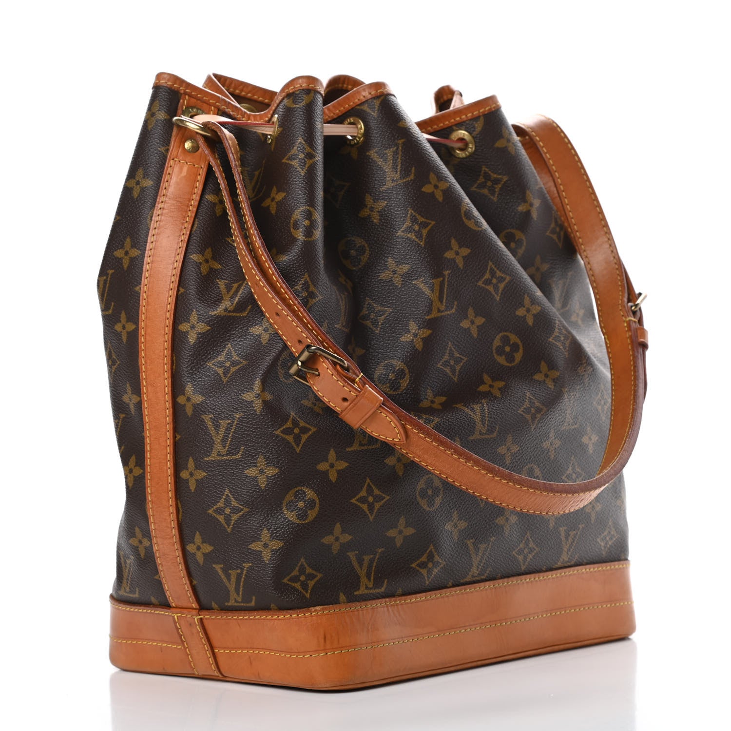 Louis Vuitton Monogram Noe 3 of 17