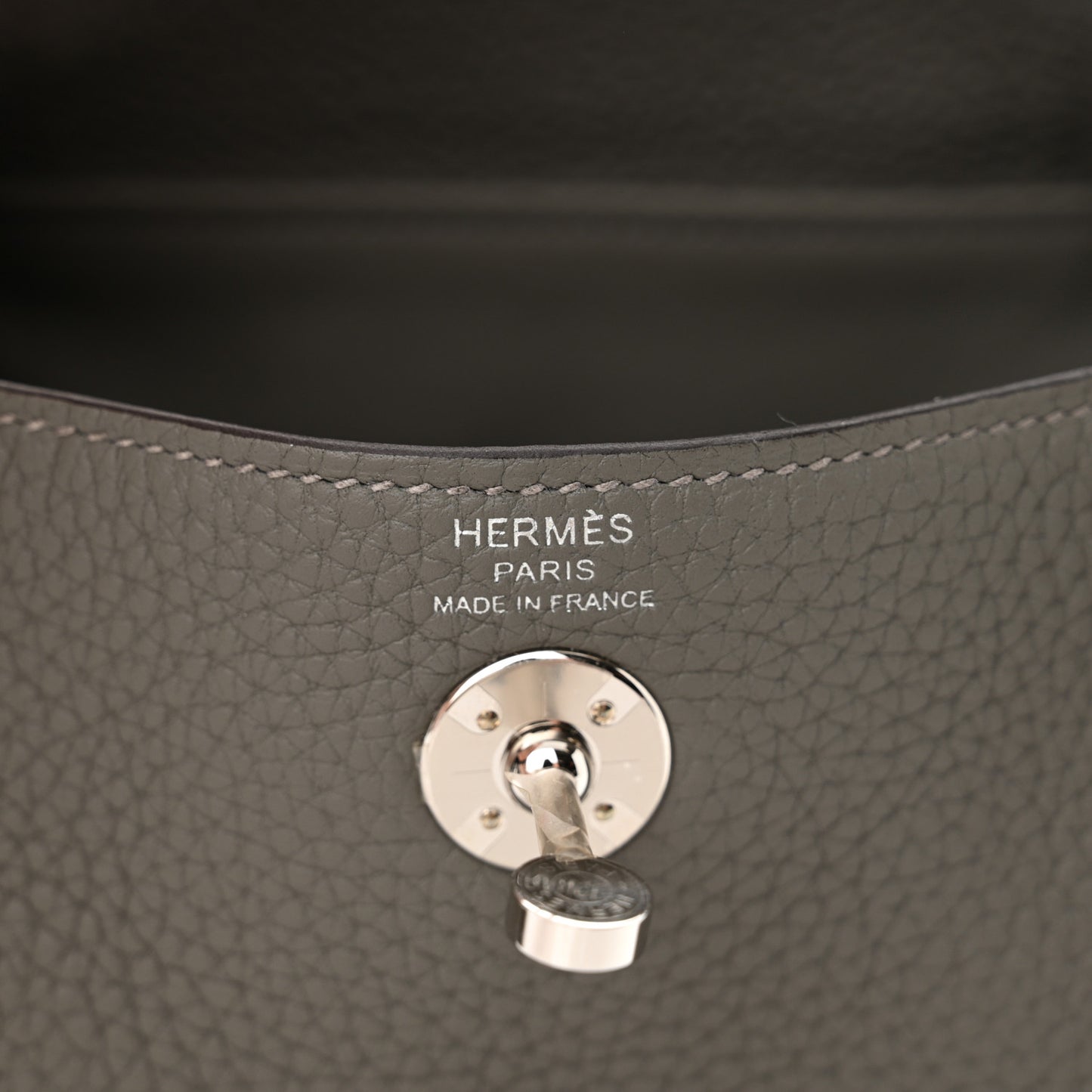 Taurillon Clemence Mini Lindy 20 Gris Meyer