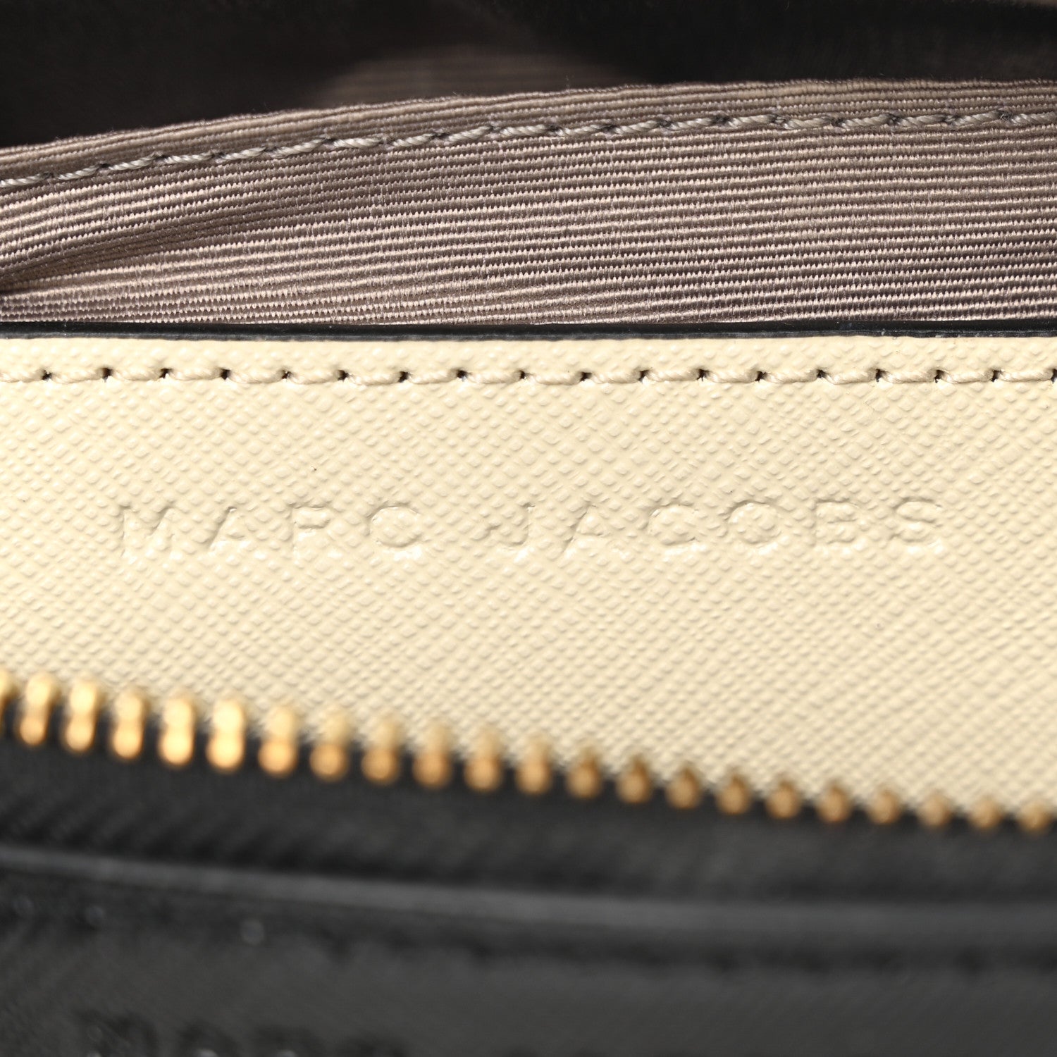 Marc Jacobs Saffiano Small Snapshot Camera Bag Cloud White Multicolor 7 of 15