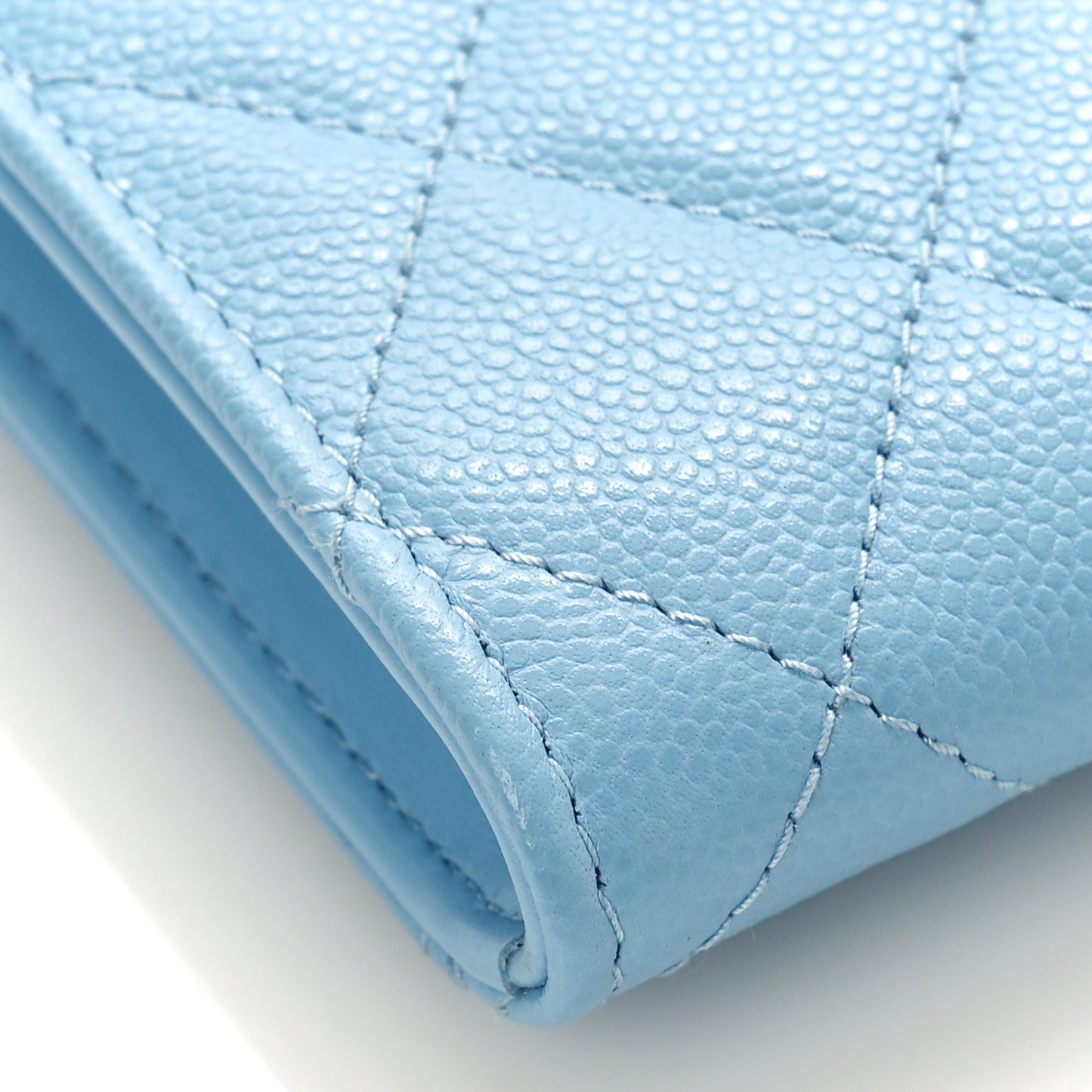Caviar Quilted CC Zip Around Card Holder Light Blue