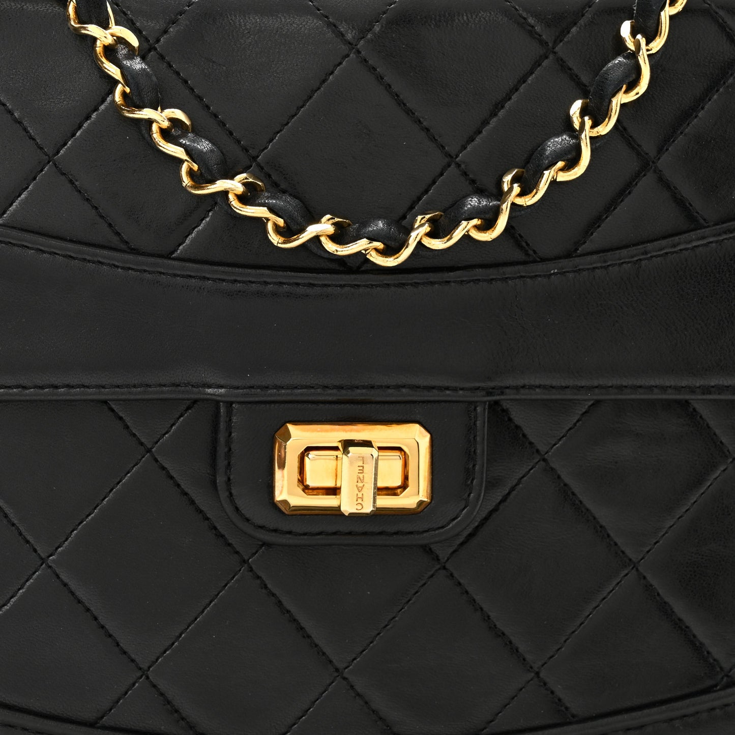 Lambskin Quilted Medium Single Flap Black